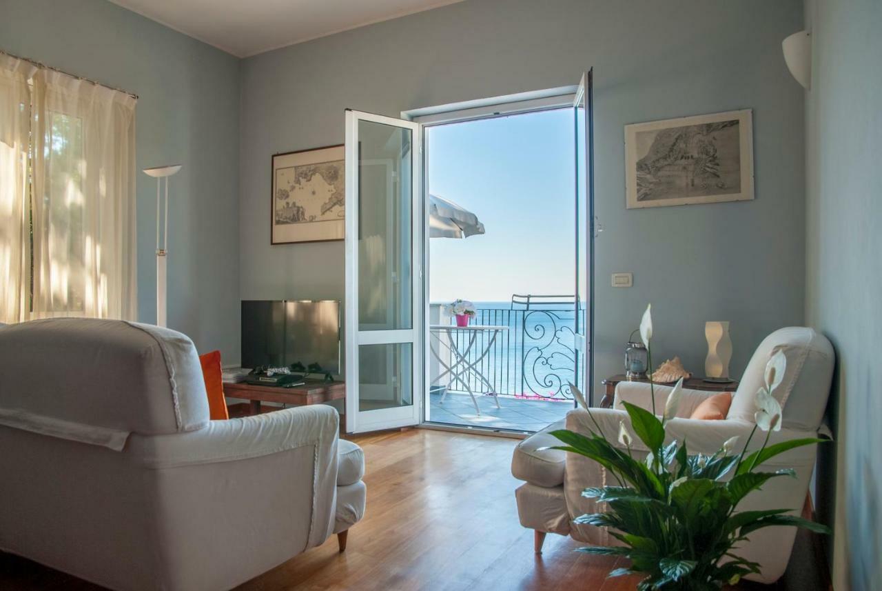 Villa Eliodora - Due Appartamenti Arenzano Exteriér fotografie